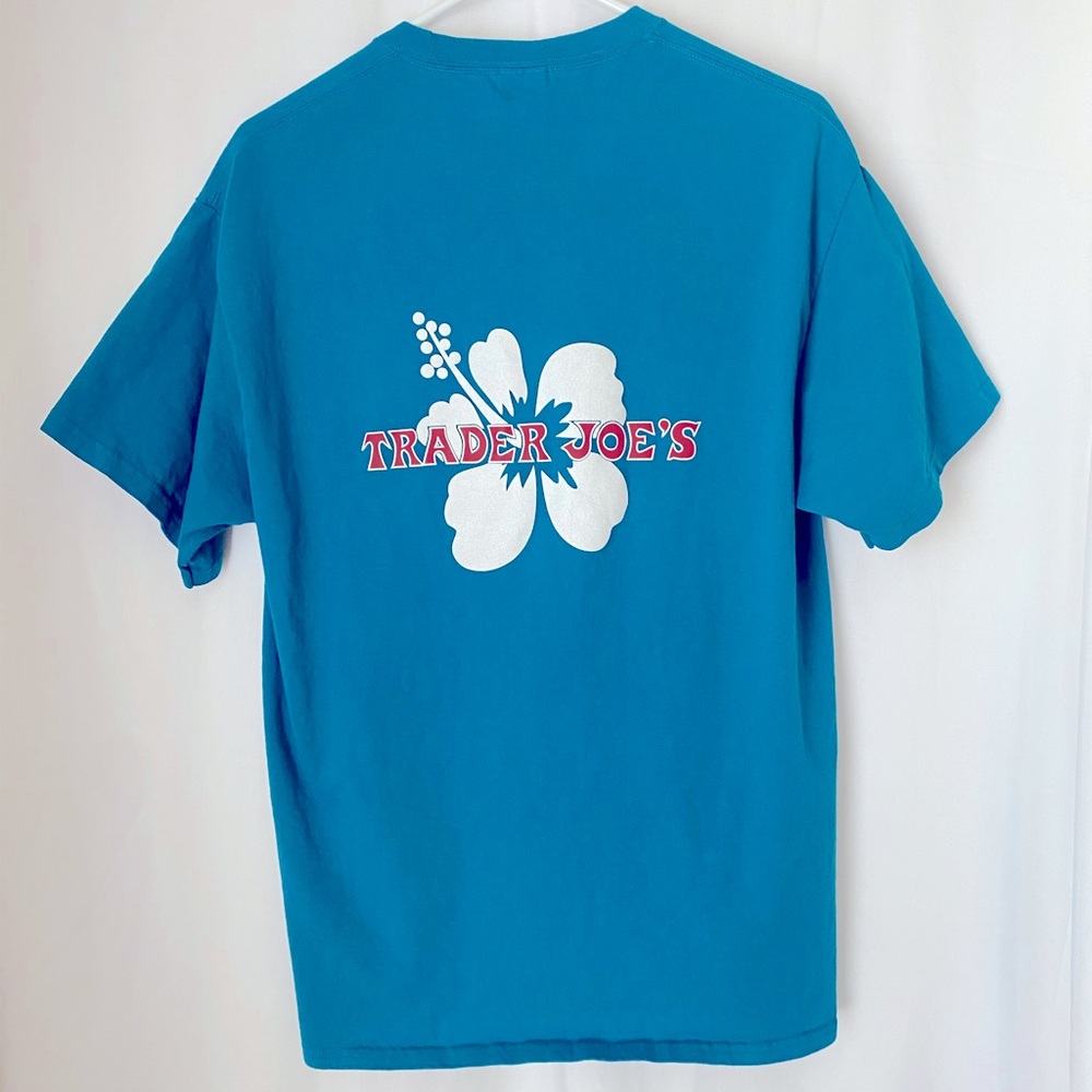 Trader Joe’s Teal Tee in Size Large
